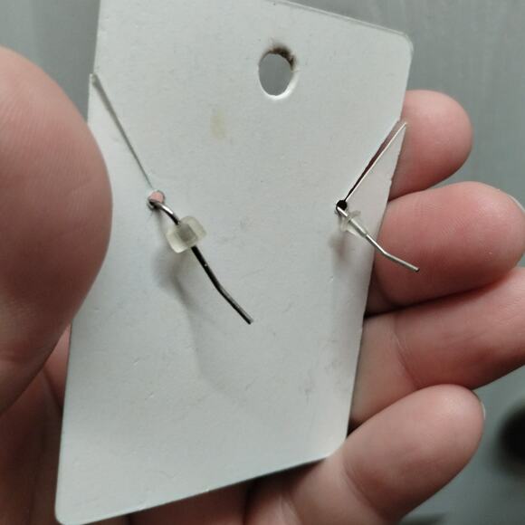 Hammered Metal Circle Silver Tone Pierced Ear Dangle Drop Hook Earrings - Picture 4 of 4